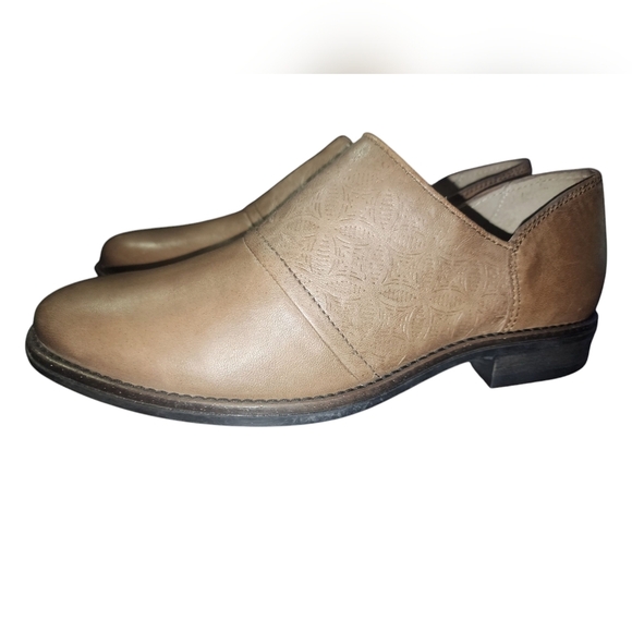 Miz Mooz Shoes - Miz Mooz Tennessee Loafers, Womens 38 EU (7.5-8 US)​